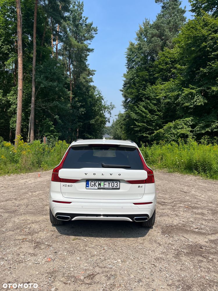 Volvo XC 60 B4 B R-Design - 6