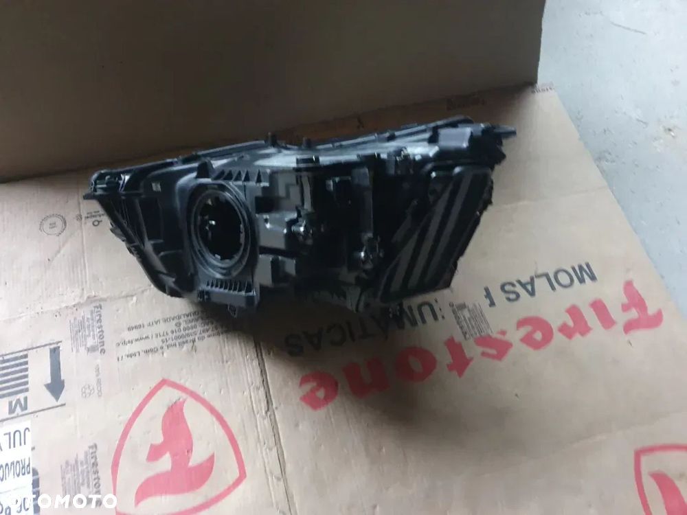 Lampa Prawa Prawy FULL LED AUDI Q3 2 II 83A - 6