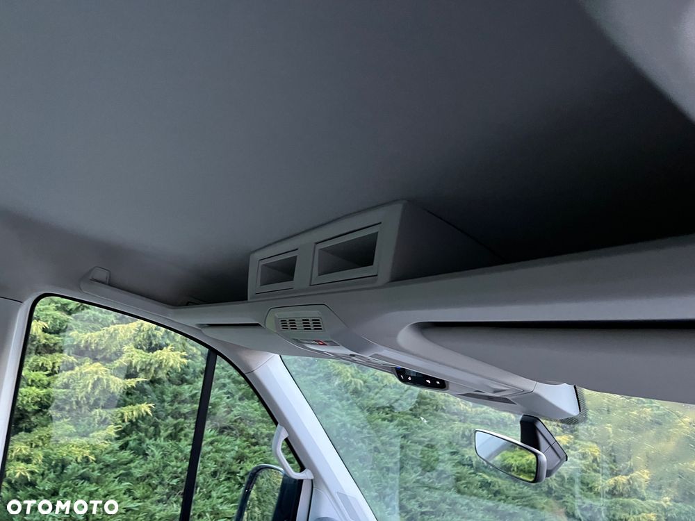 Volkswagen Crafter - 38