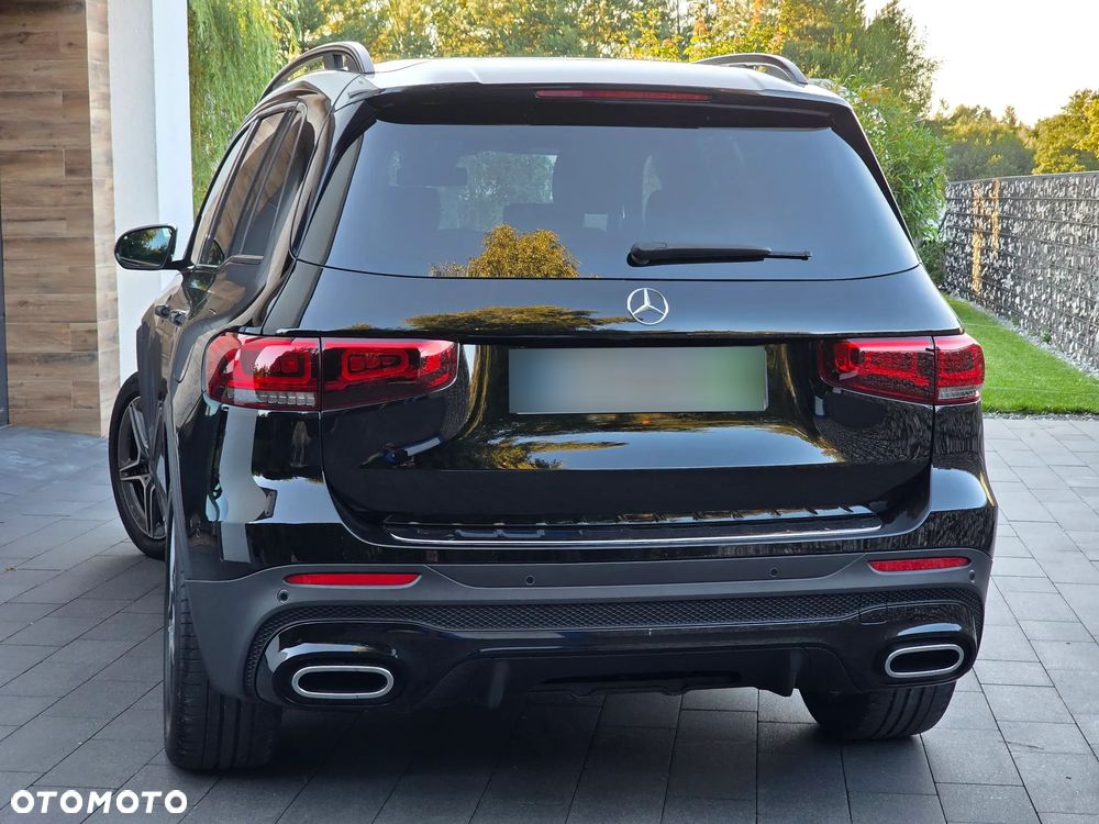 Mercedes-Benz GLB 200 d AMG Line 8G-DCT - 24