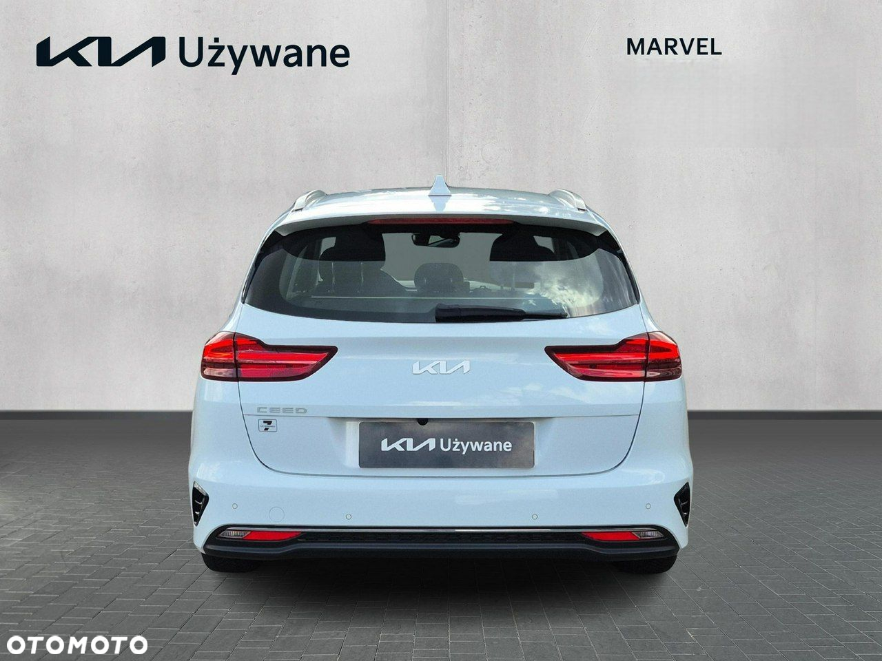 Kia Ceed - 4