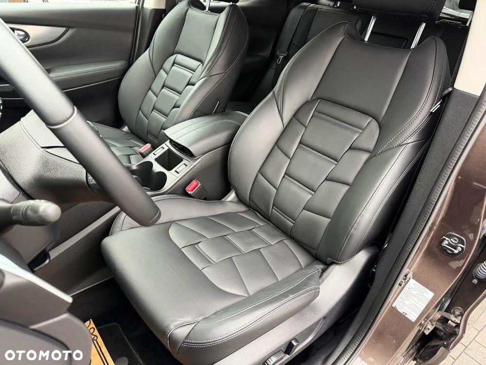 Nissan Qashqai 1.3 DIG-T Tekna+ - 11