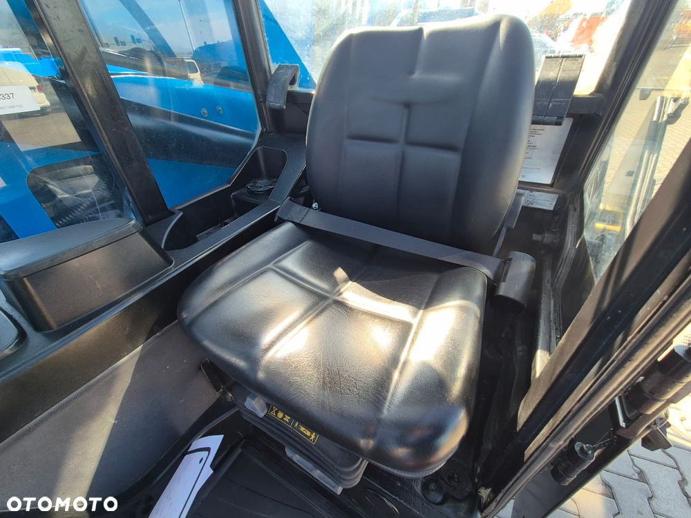 Genie GTH 3007 / 4X4 / NISKIE MOTOGODZINY / WIDŁY + ŁYŻKA / WOM / PO SERWISIE / 1WŁ / MOŻLIWOŚĆ TRANSPORTU - 32
