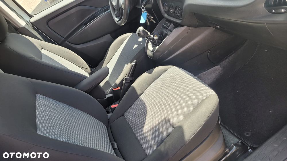 Fiat Doblo - 18