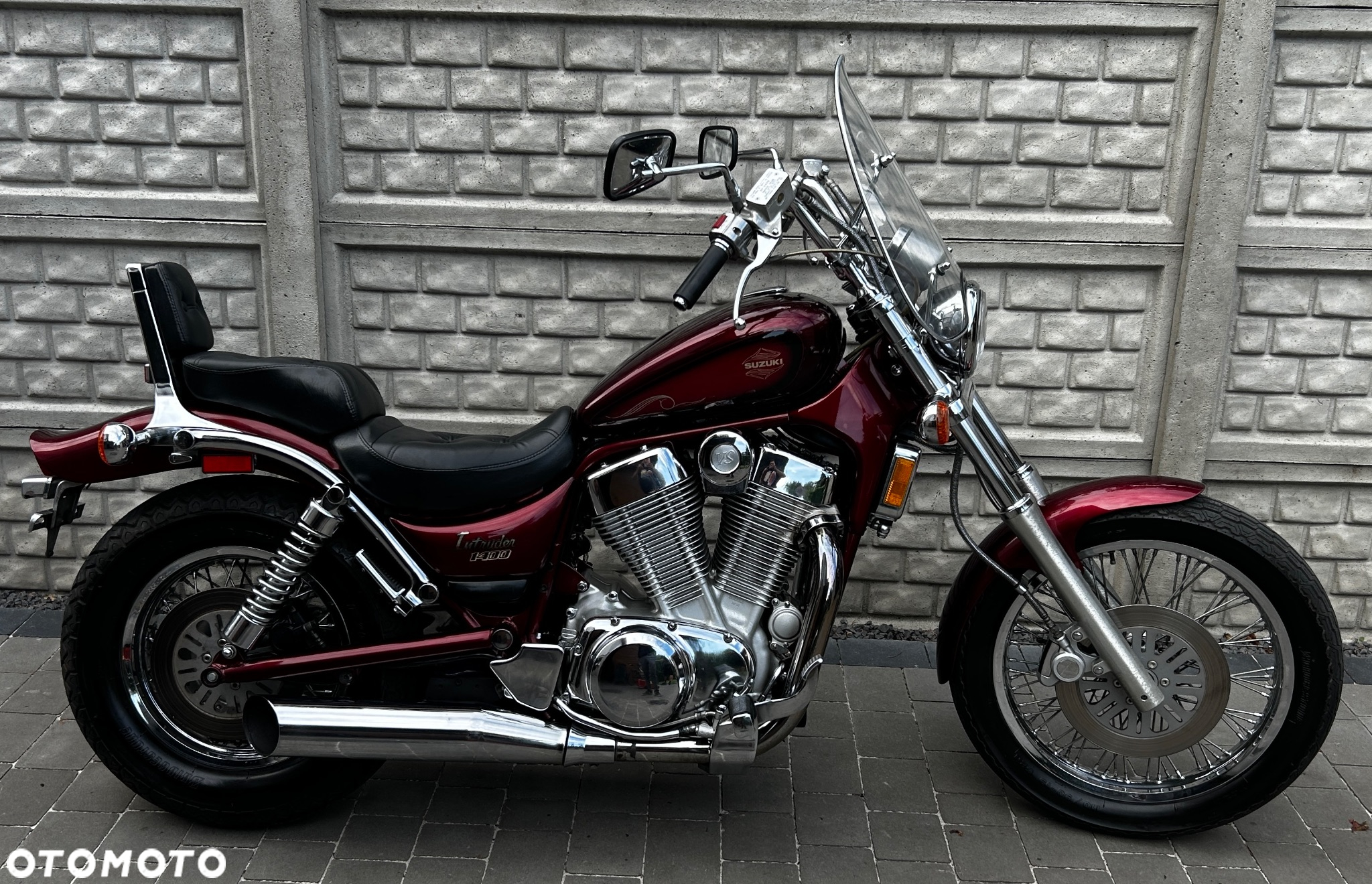 Suzuki Intruder - 2