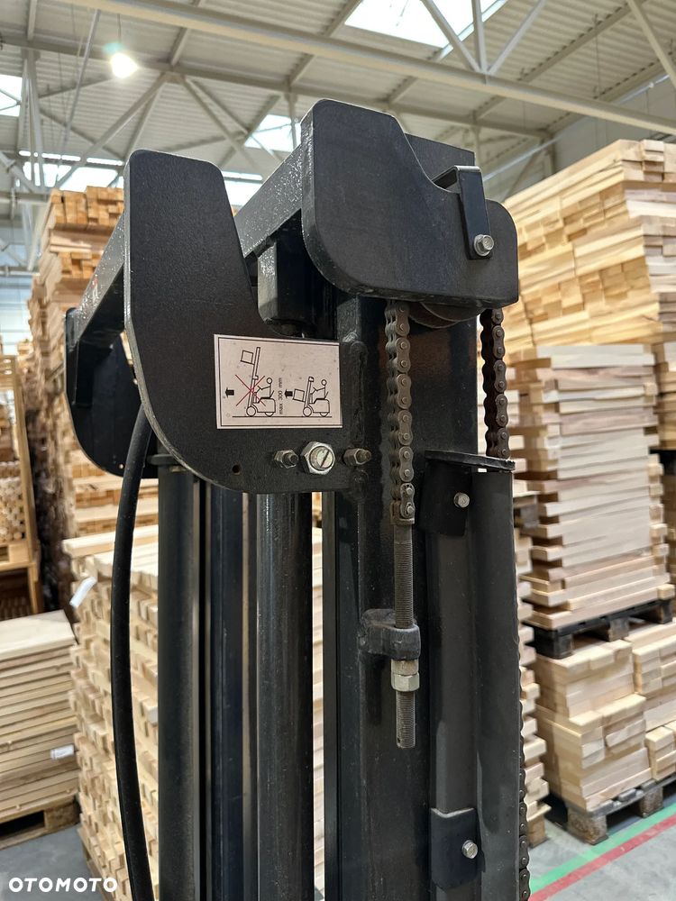 UniCarriers P1D1A15LQ - 18