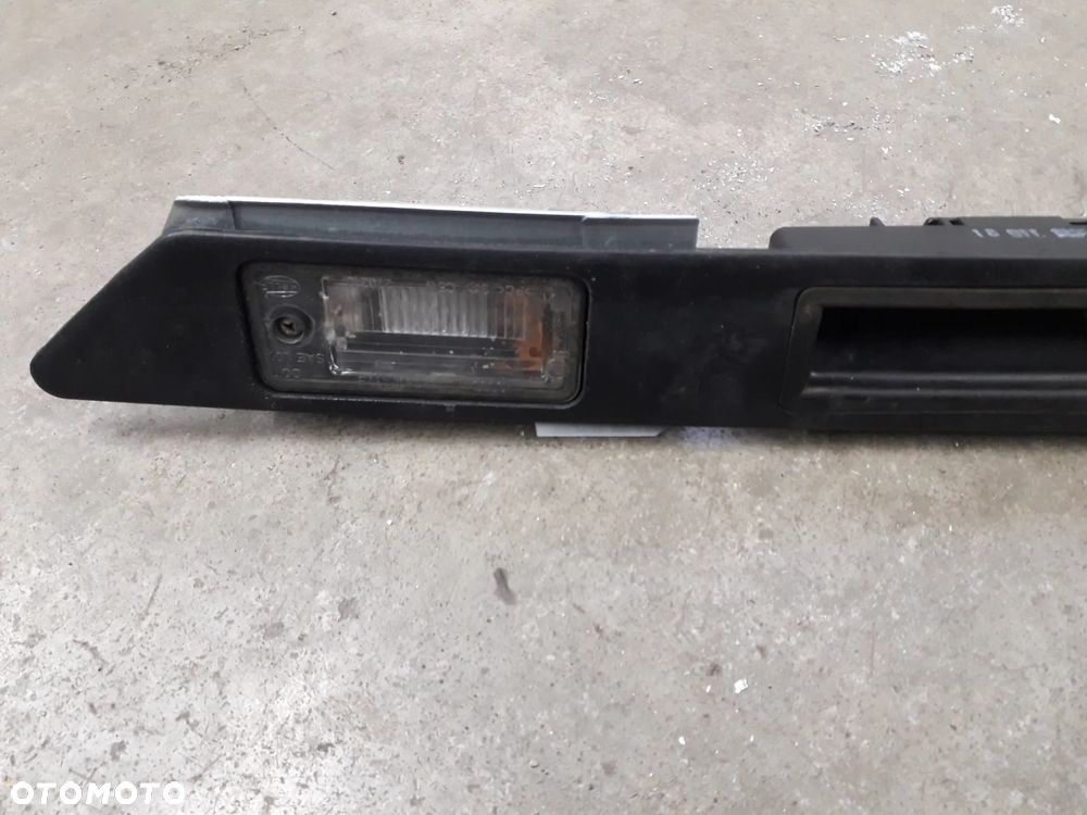 klamka przycisk bagażnika kombi A6 C6 2.0 FSI TFSI BPJ - 3