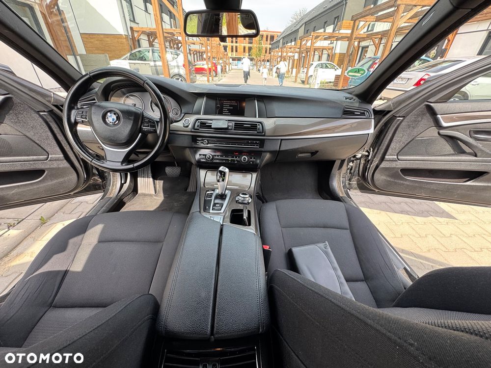 BMW Seria 5 - 11