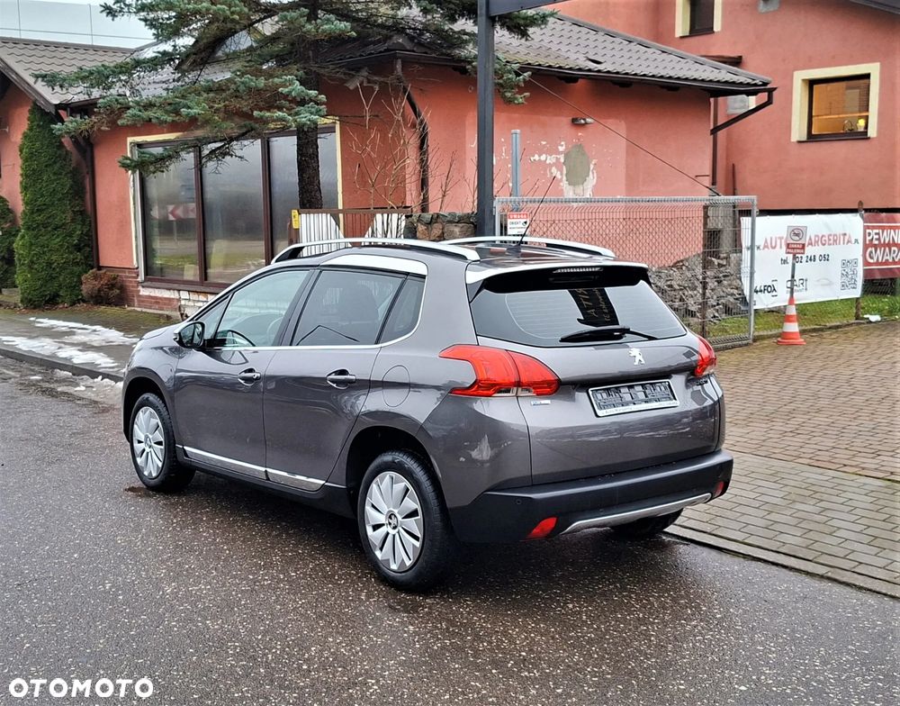 Peugeot 2008 PureTech 110 Stop&Start Allure - 5