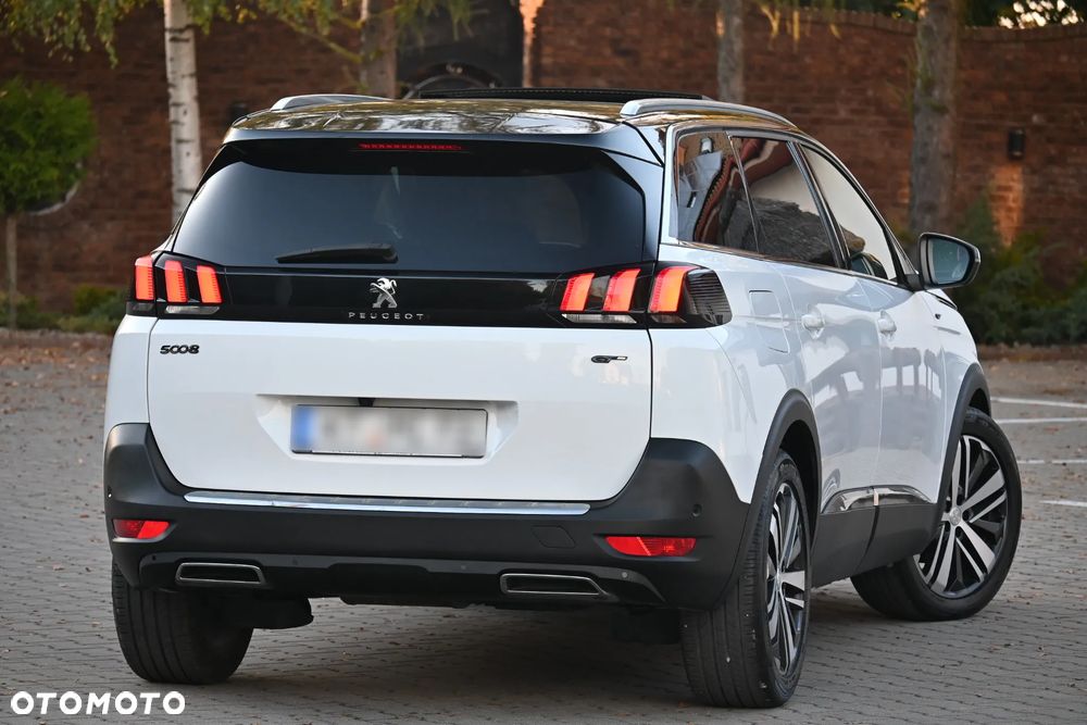 Peugeot 5008 - 10