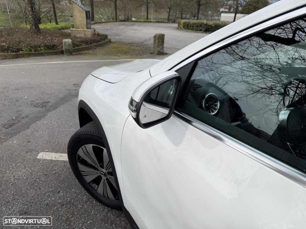 Mercedes-Benz EQA 300 4Matic Edition 1 - 17