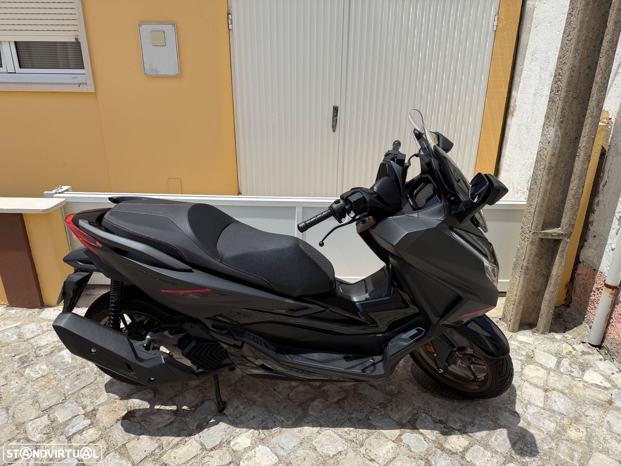 Honda Forza - 1