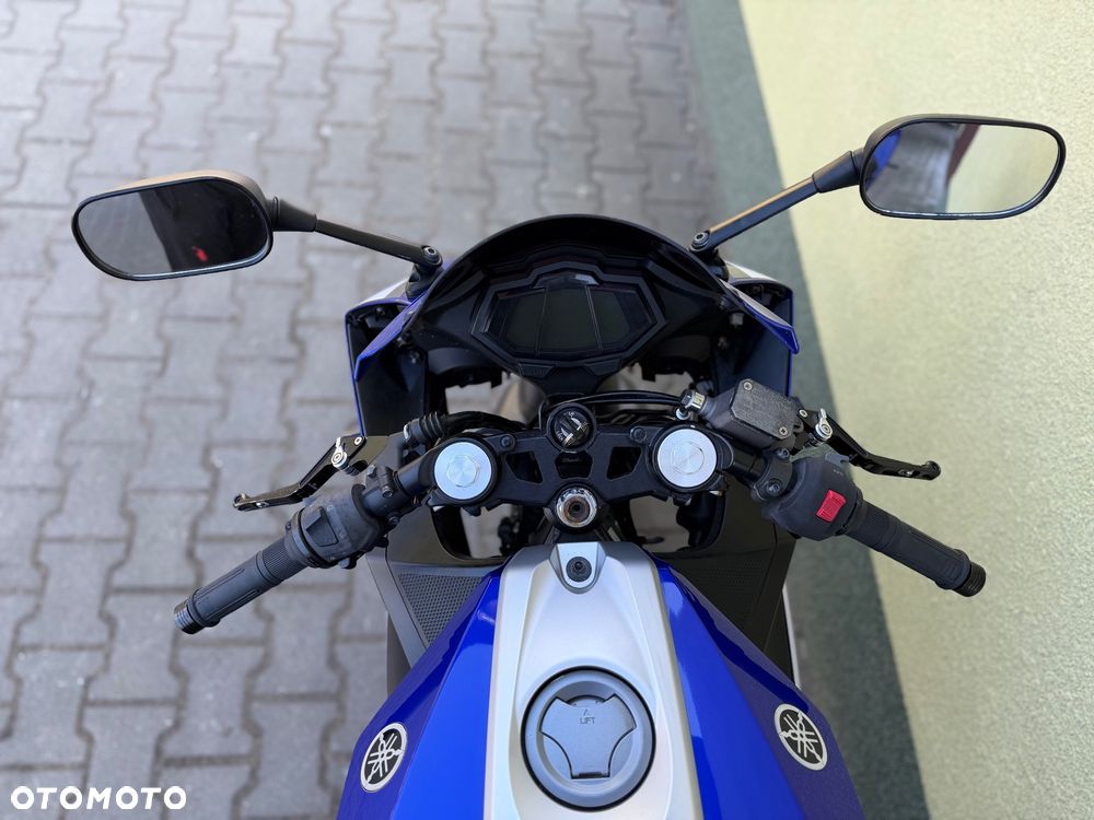 Yamaha YZF - 36