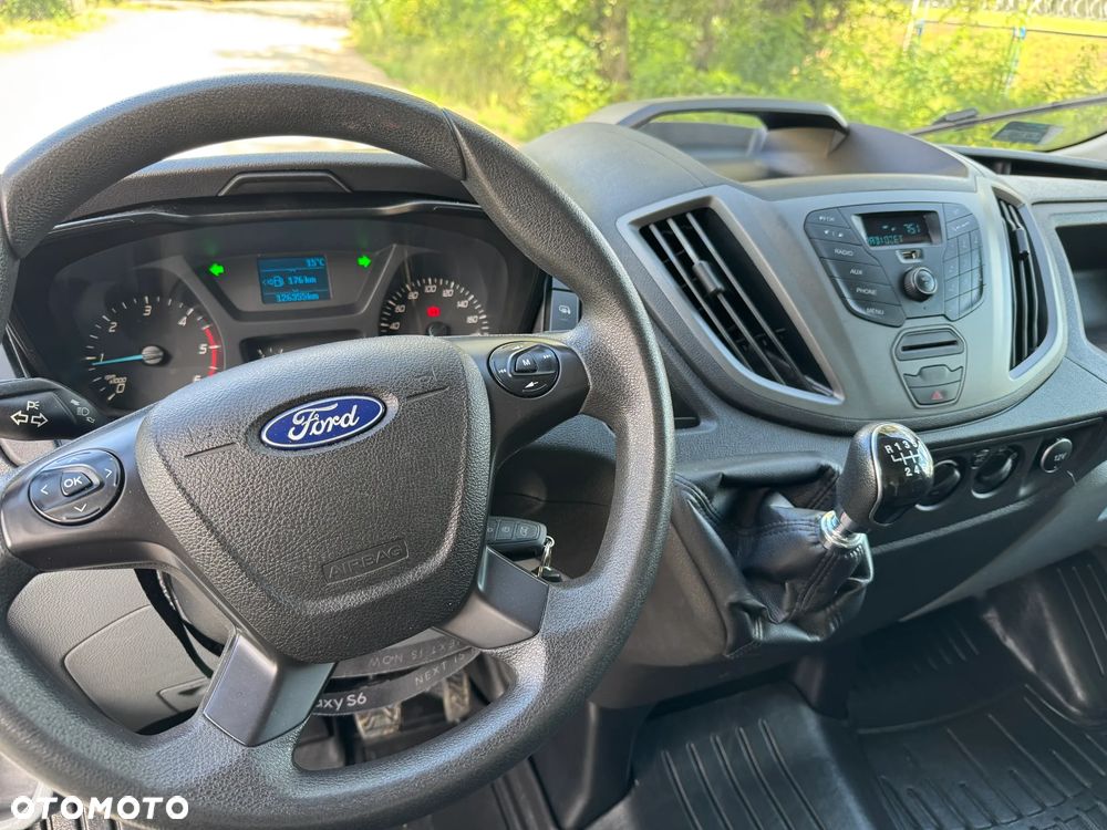 Ford Transit - 8