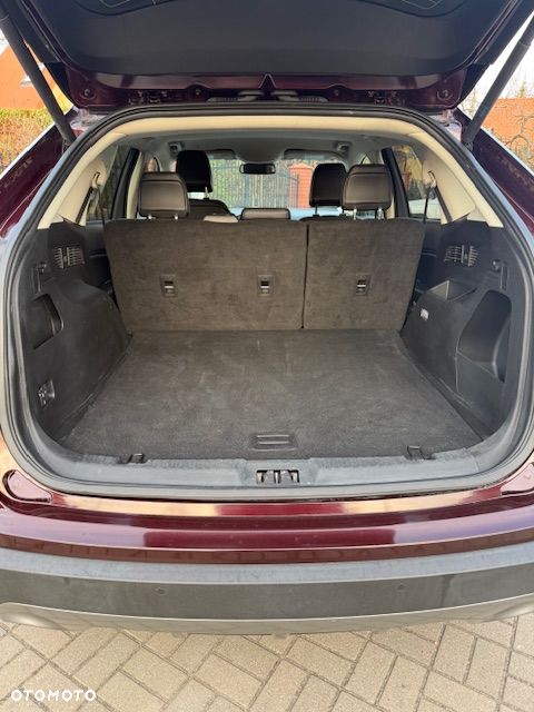 Ford Edge - 8