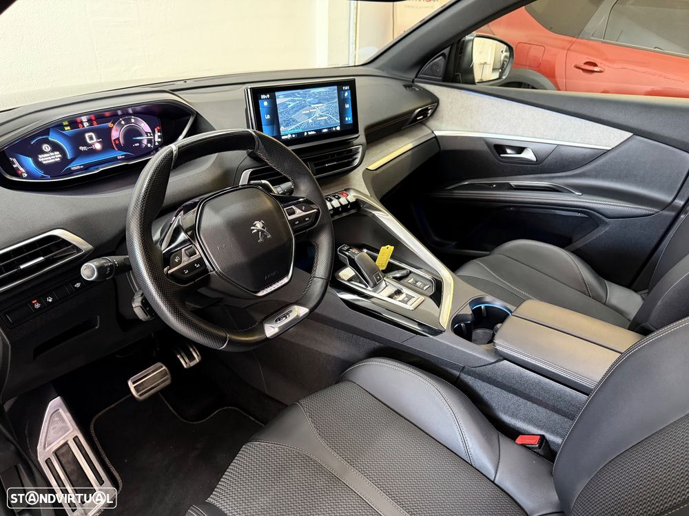 Peugeot 5008 1.5 BlueHDi GT Pack EAT8 - 22