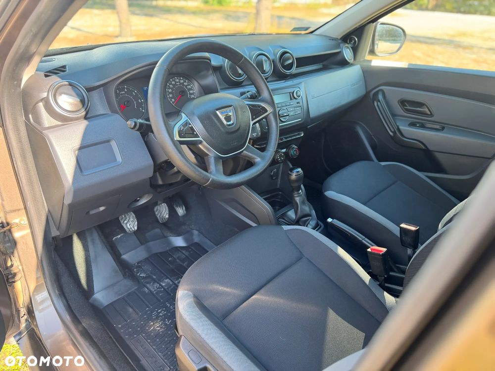 Dacia Duster 1.6 SCe Ambiance S&S - 21