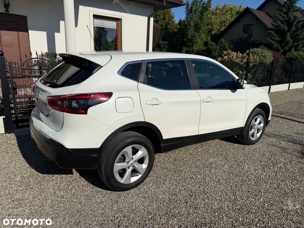 Nissan Qashqai - 14