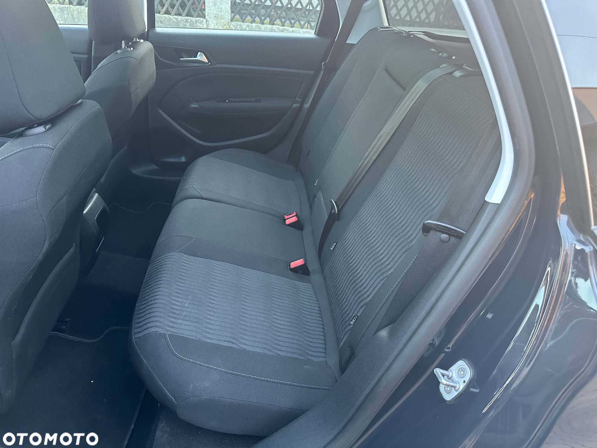 Peugeot 308 SW 1.6 BlueHDi Active S&S - 18
