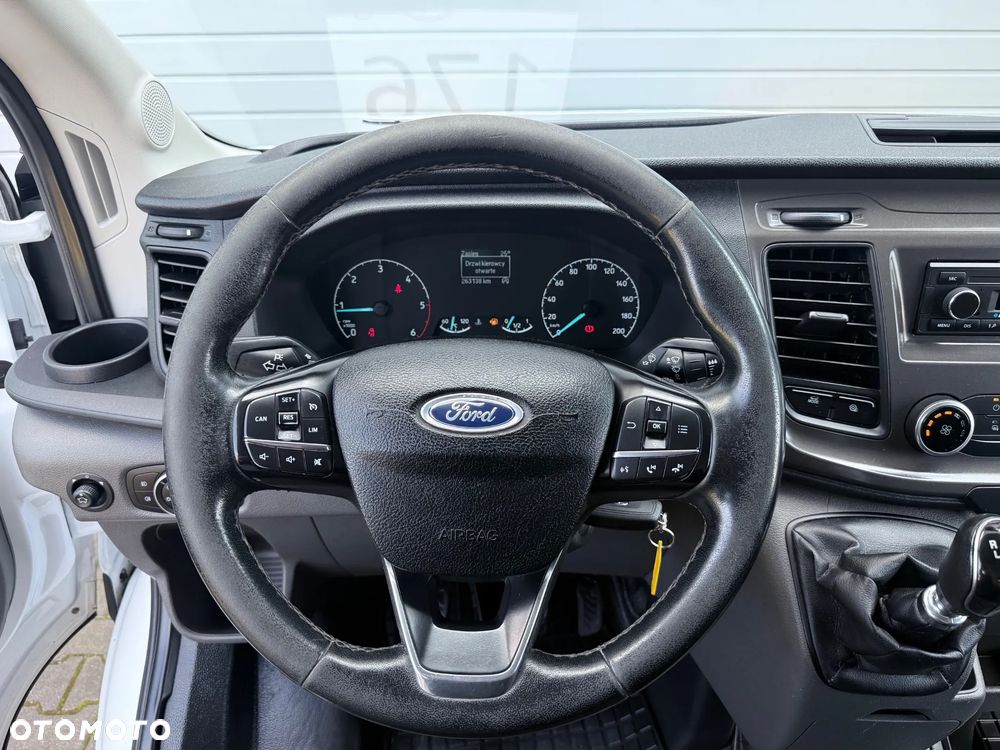 Ford Transit Skrzynia 4.26 m Doka Brygadówka 7-miejsc - 11