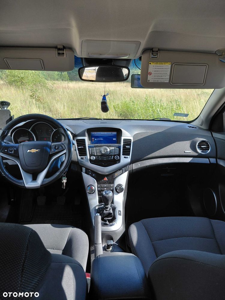 Chevrolet Cruze - 6