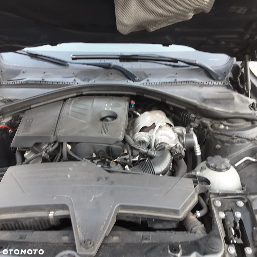 BMW Seria 3 316i - 22