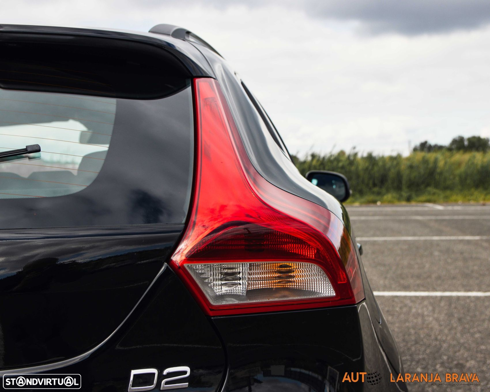 Volvo V40 Cross Country 1.6 D2 Summum - 18