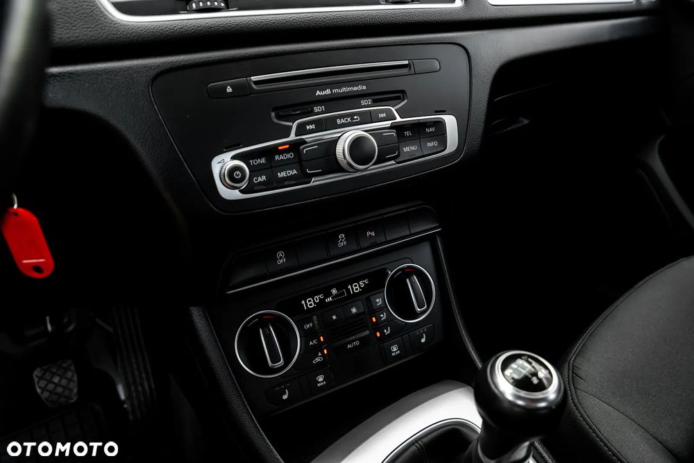 Audi Q3 2.0 TDI Design - 25