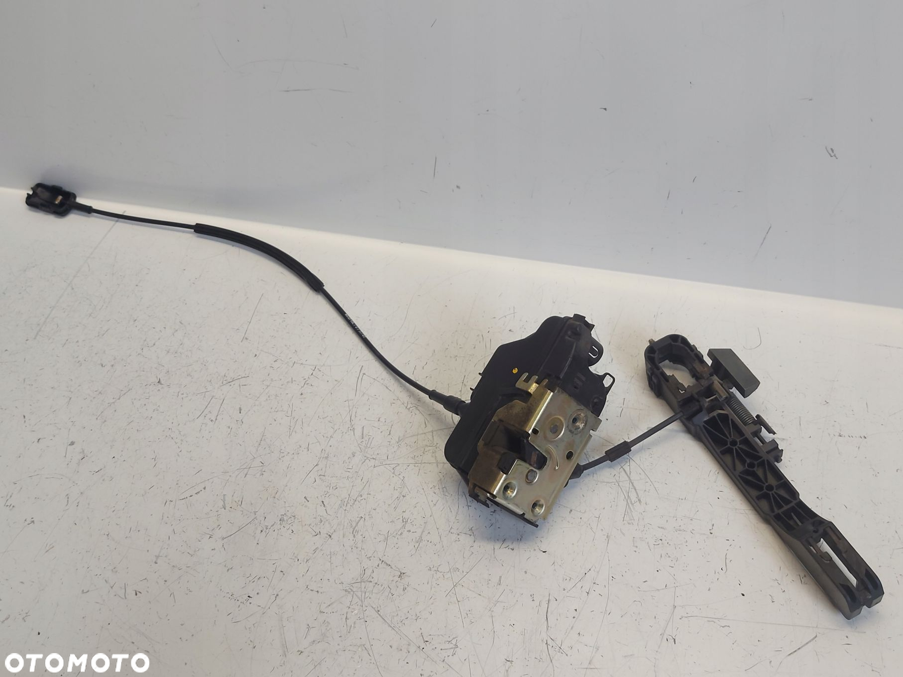 NISSAN PRIMERA P12 01- ZAMEK PRAWY PRZÓD 4-PIN - 6