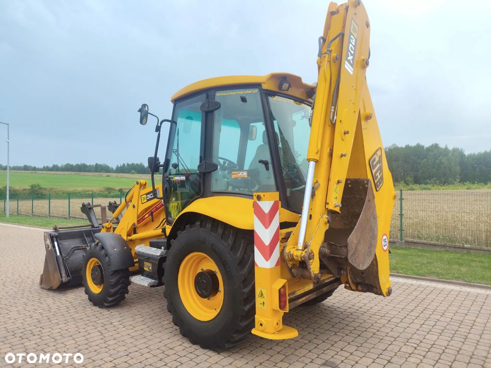 JCB 3CX / 2007 ROK / KOPARKO-ŁADOWARKA - 3