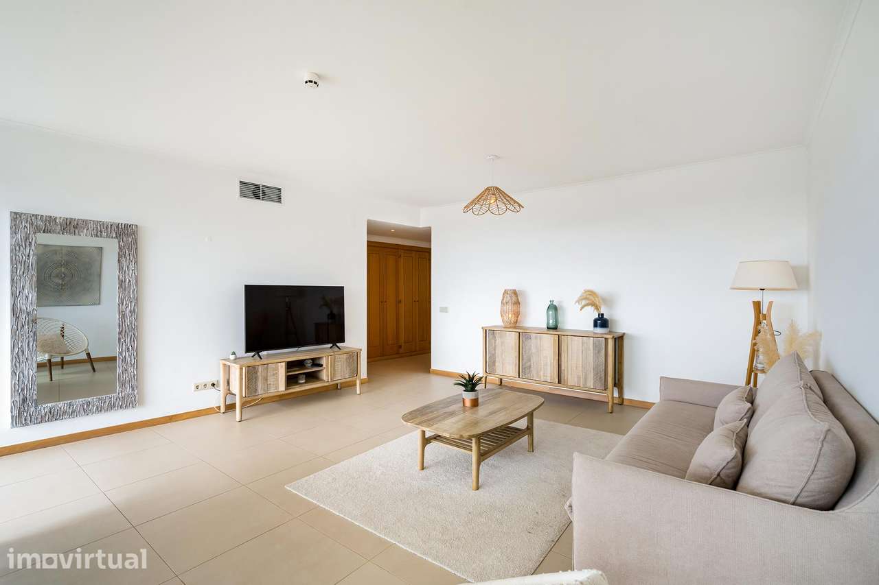 Apartamento T1 com vista mar a 600m da praia - Grande imagem: 4/29