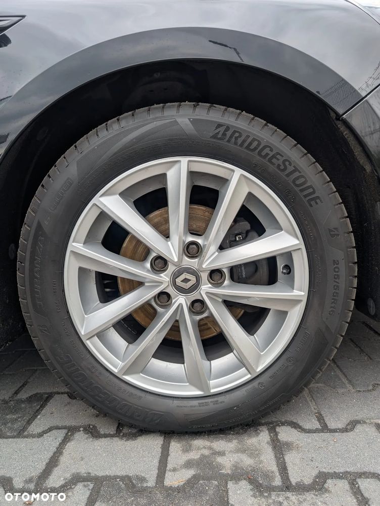 Renault Megane 1.5 dCi Zen EDC - 24