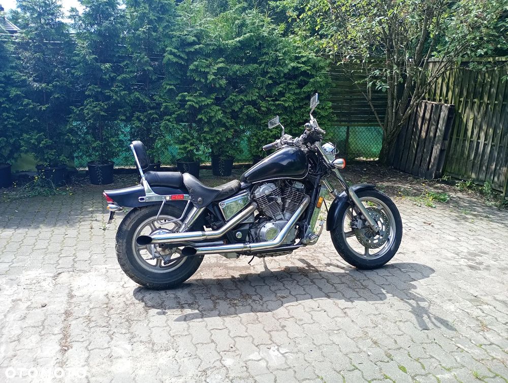 Honda VT - 11