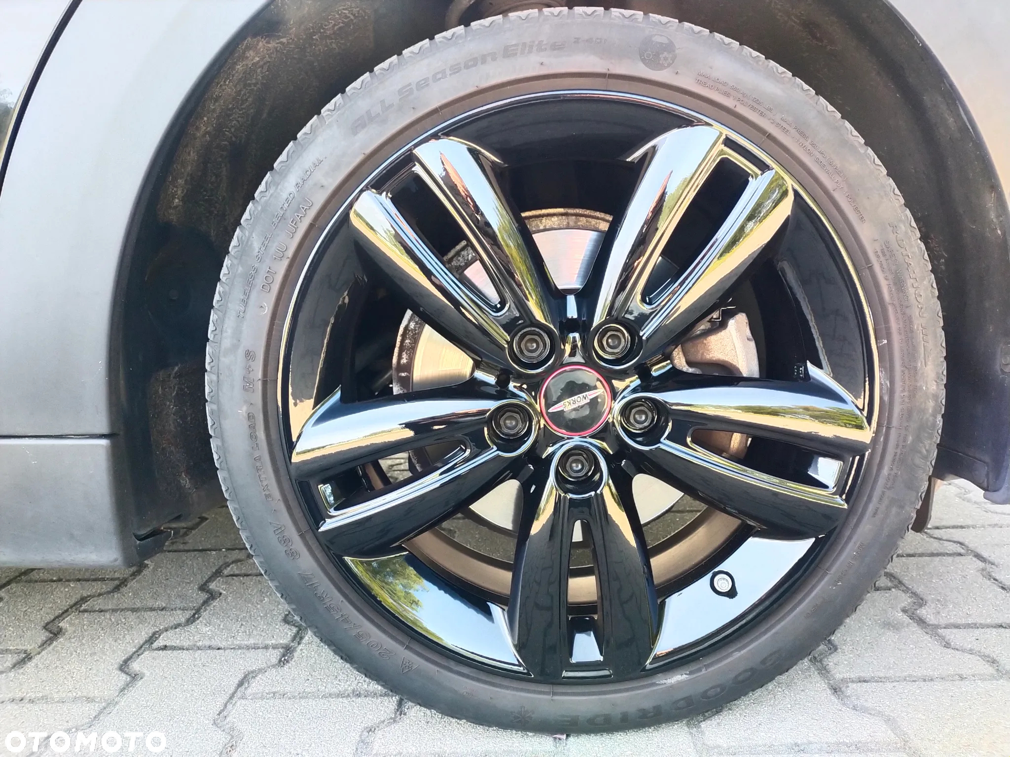 MINI Cooper John Works Trim - 12