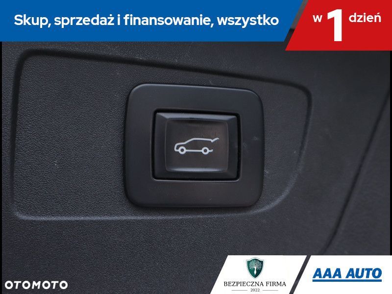 Opel Insignia - 17