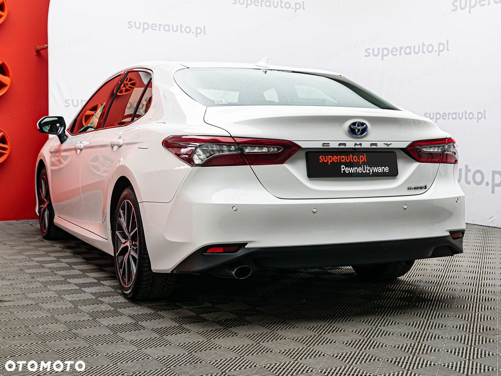 Toyota Camry 2.5 Hybrid Executive CVT - 31