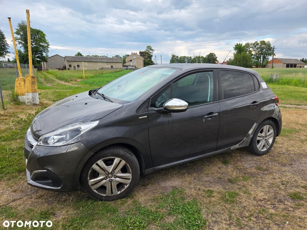 Peugeot 208 1.2 PureTech GPF Active S&S - 9