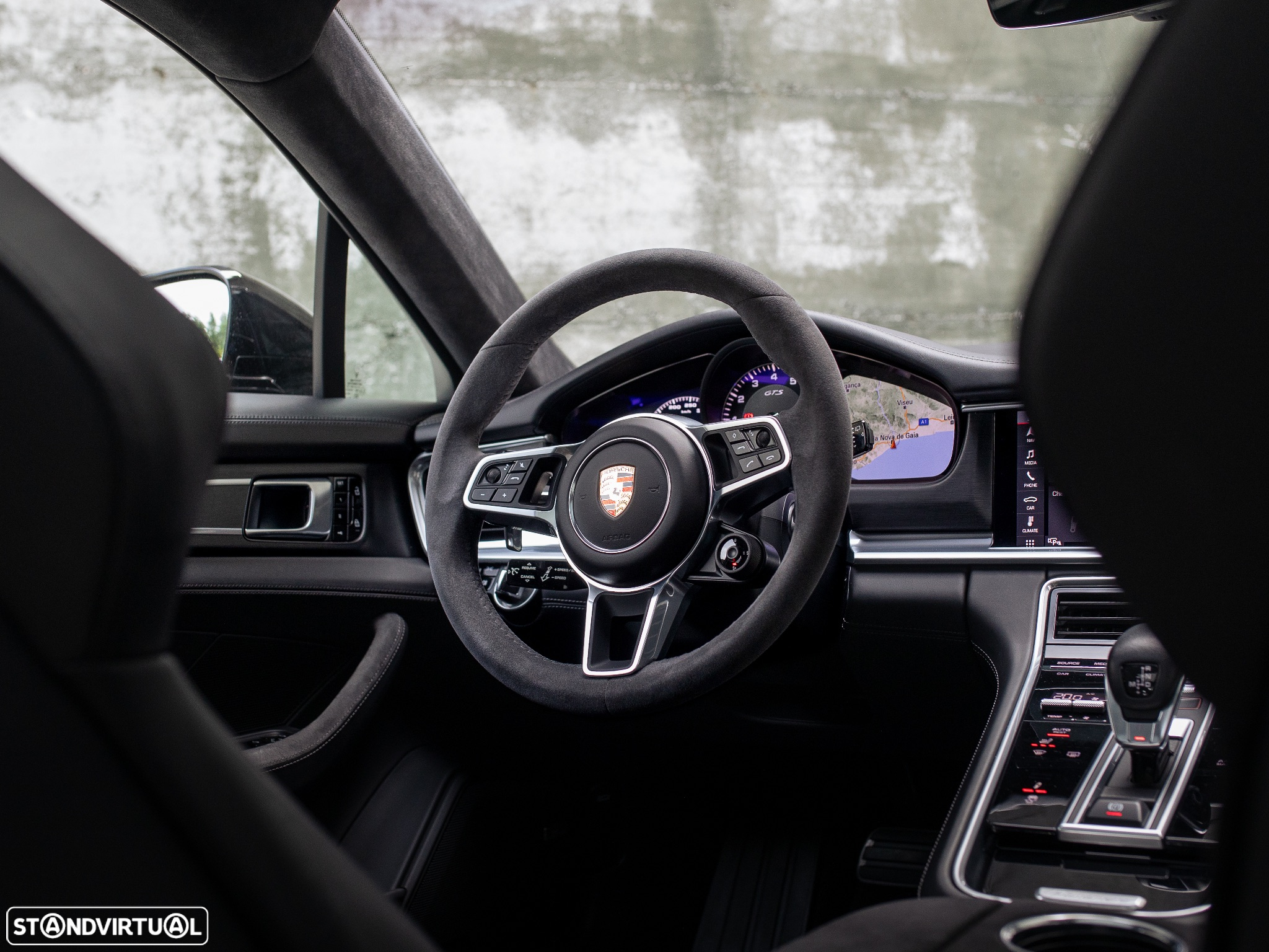 Porsche Panamera Sport Turismo GTS - 33