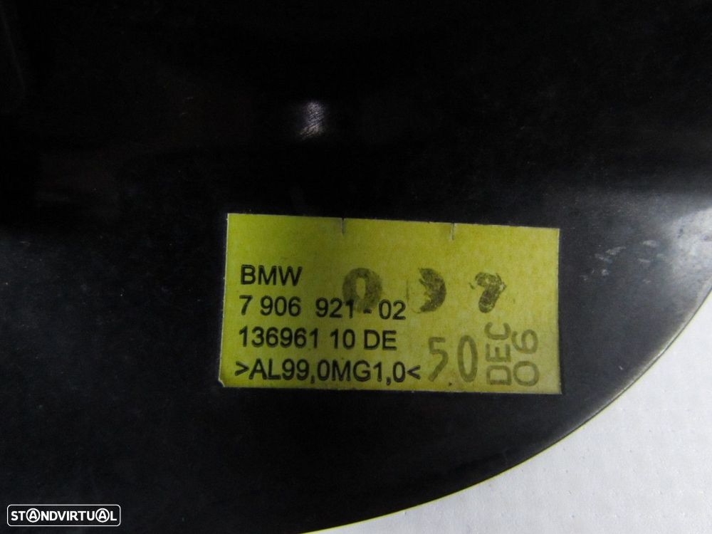 Friso Do Painel Esquerdo/Trás Seminovo/ Original BMW 3 Touring (E91) 51137906921 - 3