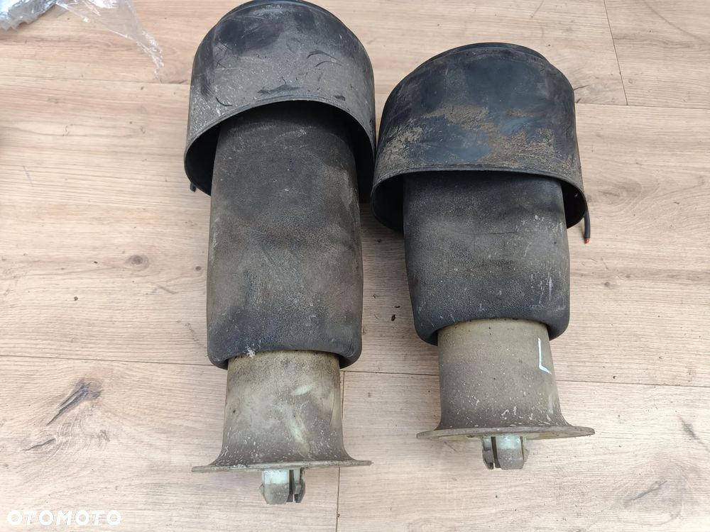 BMW F10 F11 KOMBI MIECH PODUSZKA ZAWIESZENIA ORYGINAŁ LEWA PRAWA