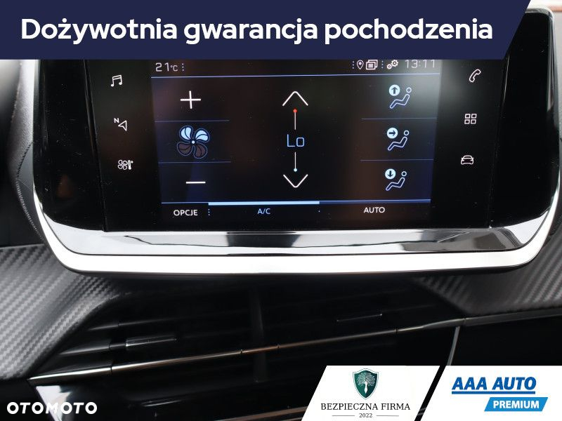 Peugeot 2008 - 21