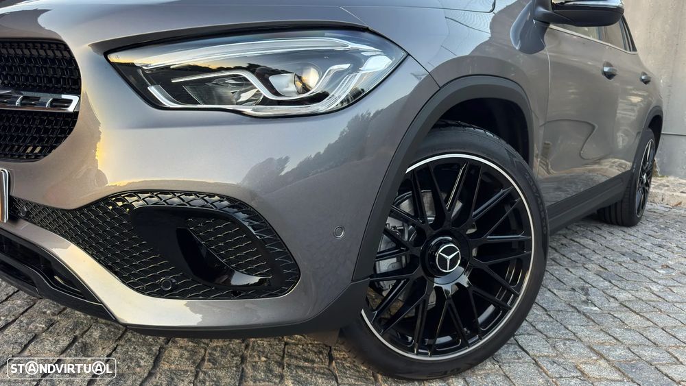 Mercedes-Benz GLA 250 e 8G-DCT Progressive - 32