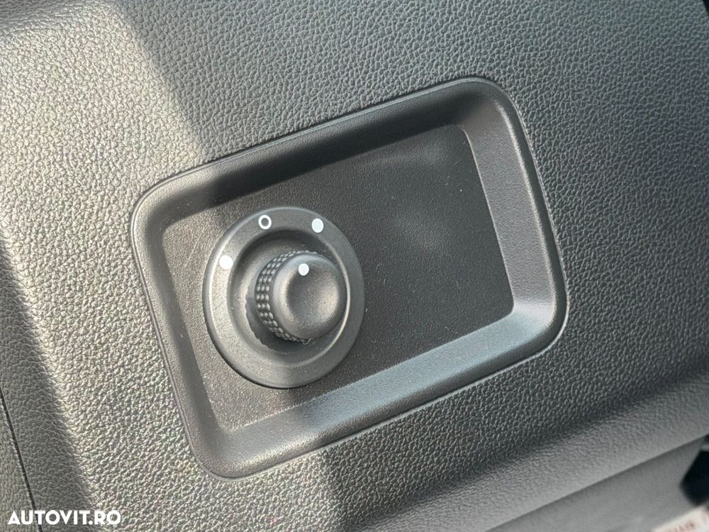 Dacia Duster Blue dCi 115 4WD Comfort - 10