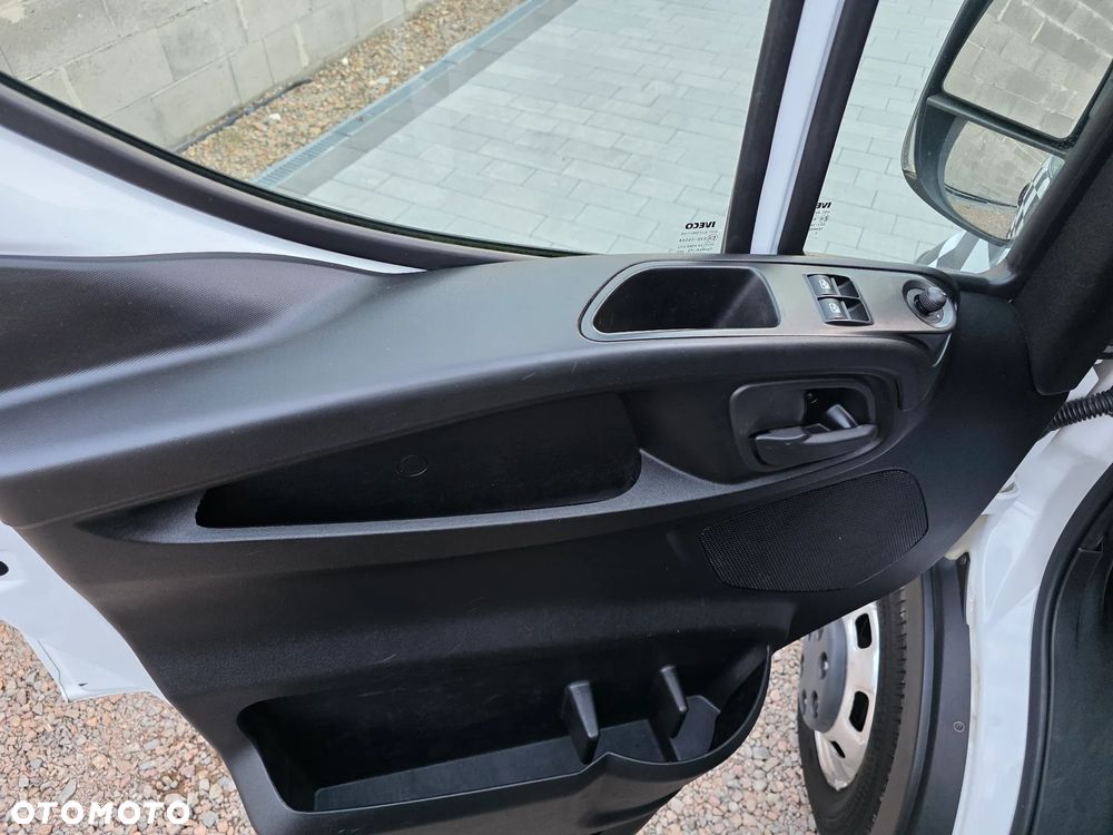 Iveco Daily - 10