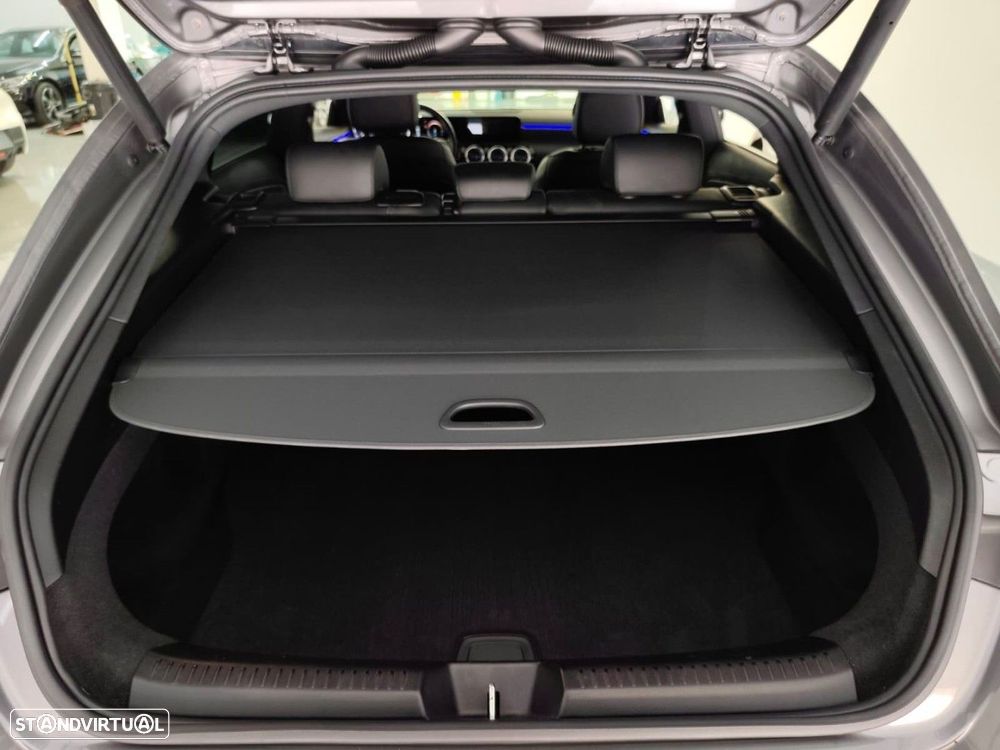 Mercedes-Benz CLA 250 e Shooting Brake Style Plus - 32