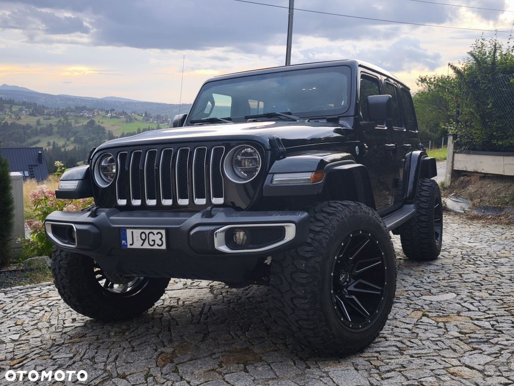Jeep Wrangler - 1