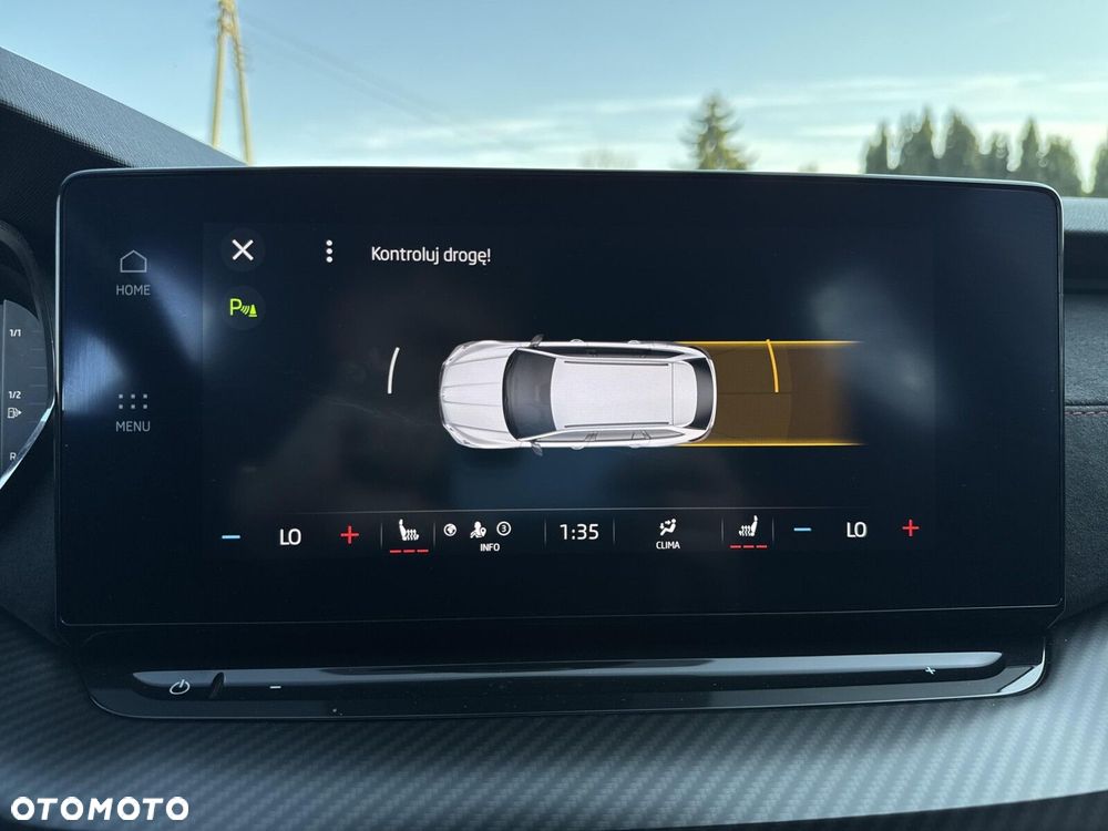 Skoda Octavia 2.0 TDI RS DSG - 30