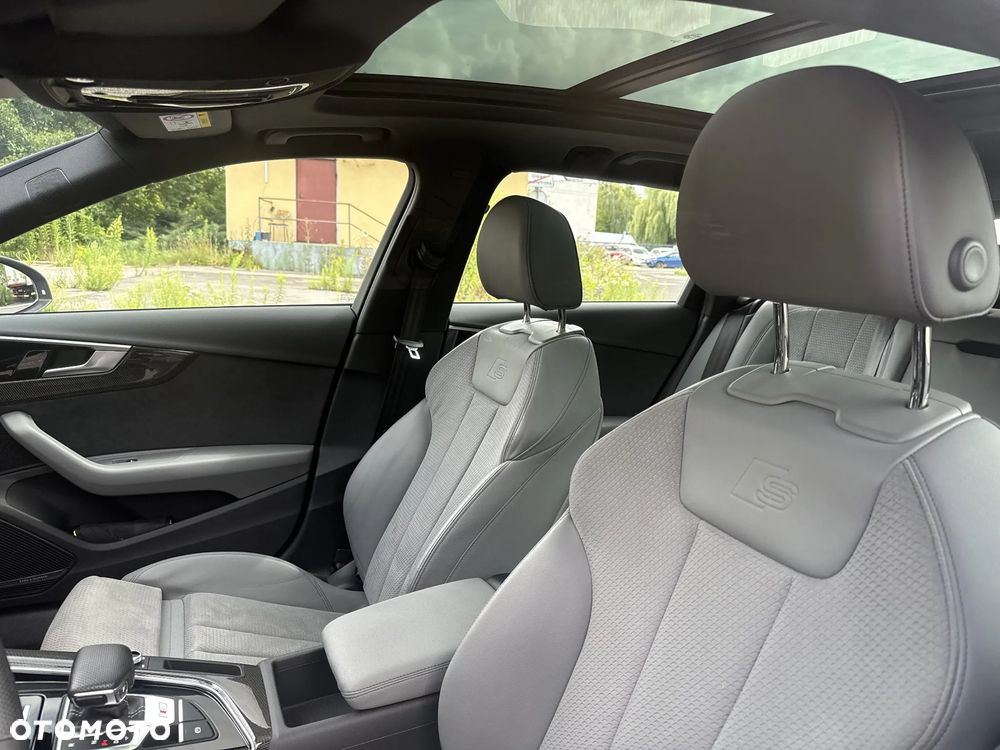 Audi S4 Avant - 12