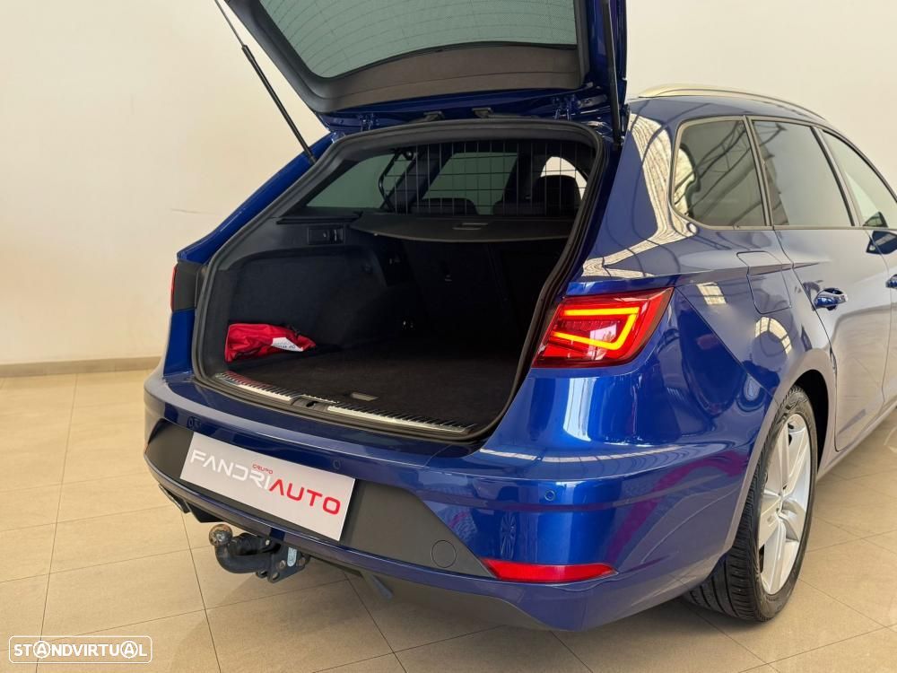 SEAT Leon ST 2.0 TDI DSG FR - 14
