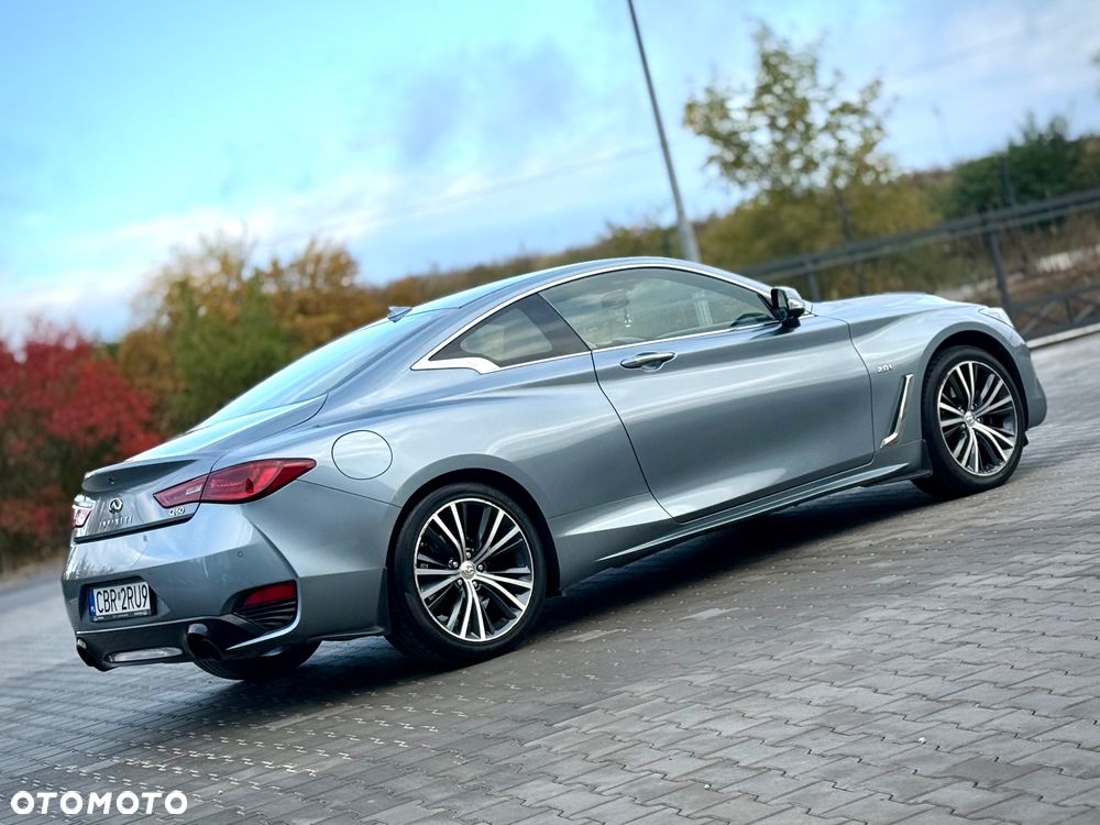 Infiniti Q60 2.0t Premium - 11